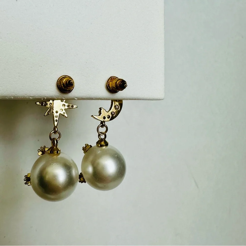 Star & Moon Asymmetrical Faux Pearl Drop Gold-Tone Earrings w Crystal Stars✨ - Picture 5 of 7